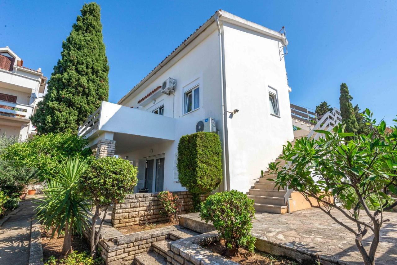 נובליה Apartmani Tatjana מראה חיצוני תמונה