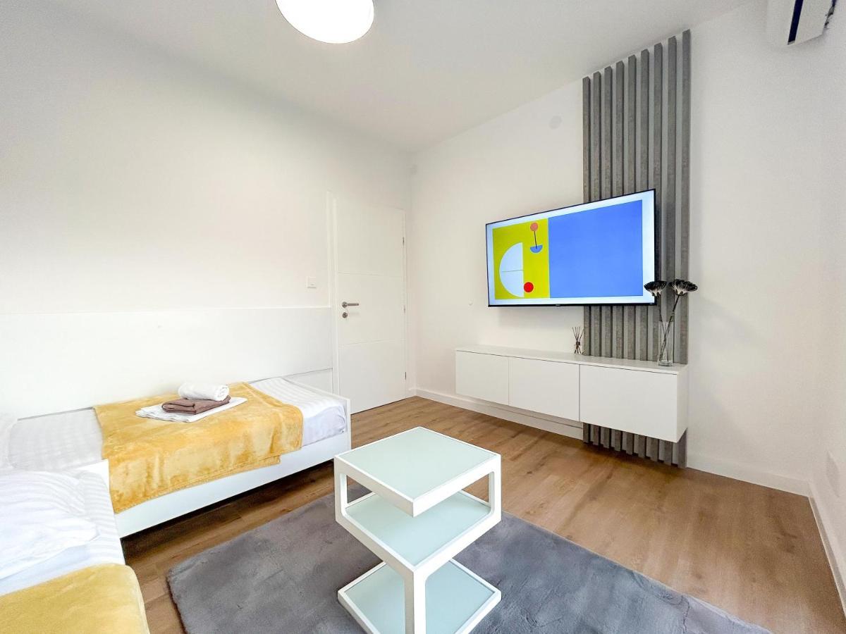 נובליה Apartmani Tatjana מראה חיצוני תמונה