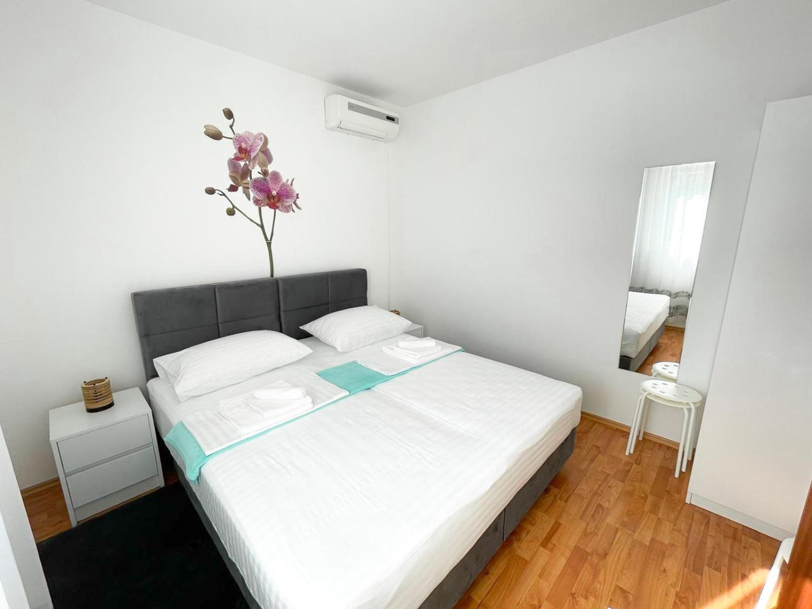 נובליה Apartmani Tatjana מראה חיצוני תמונה