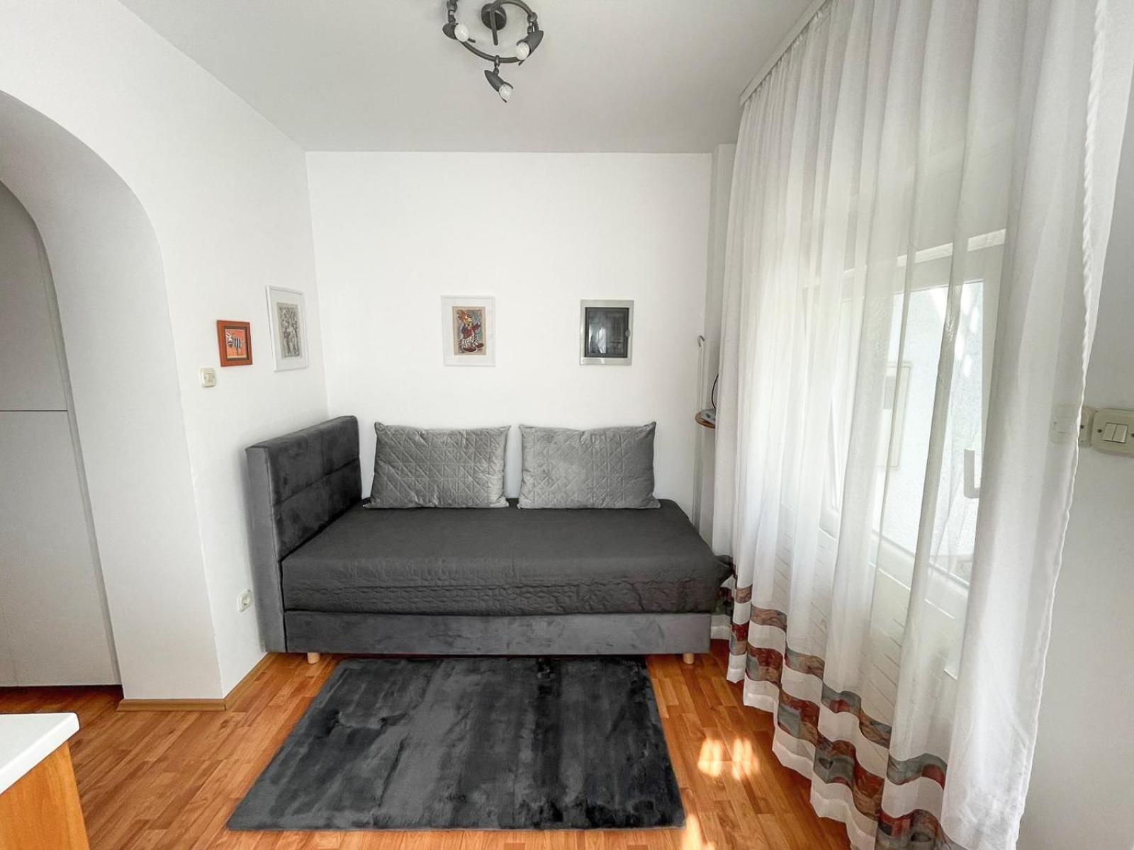 נובליה Apartmani Tatjana מראה חיצוני תמונה
