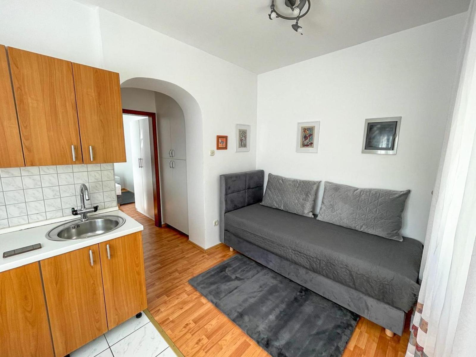 נובליה Apartmani Tatjana מראה חיצוני תמונה